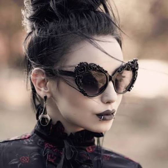 Killstar ✨ Enchantra 🌙 Gothic 🖤 Sunglasses - Picture 8 of 8